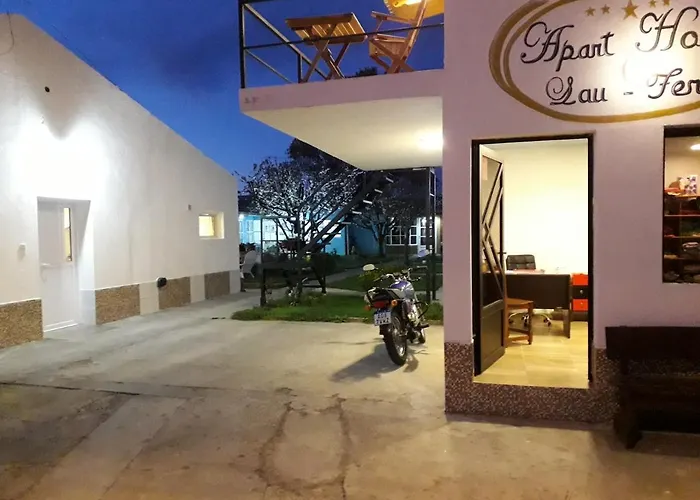 Lau-Fer Apartamentos